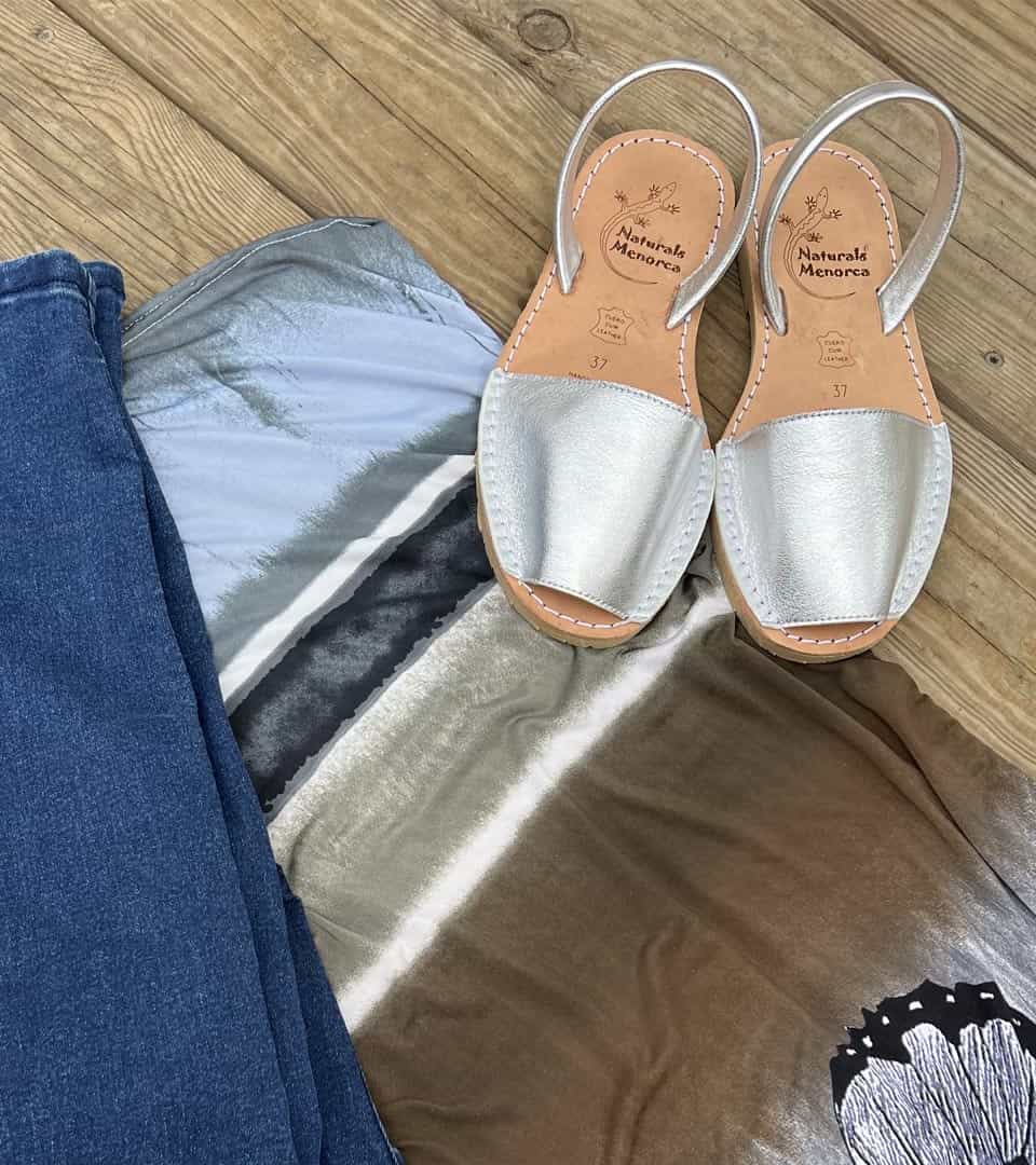 How to combine silver sandals?